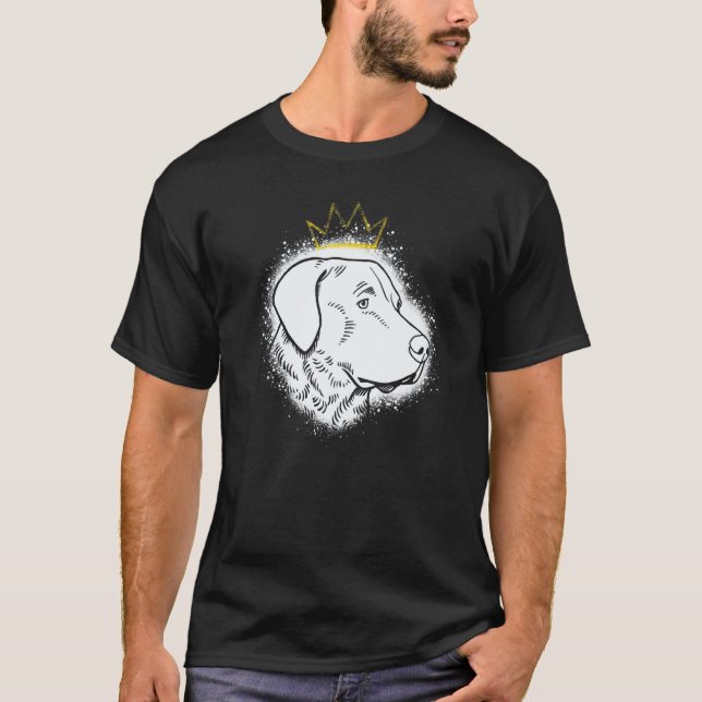 Chesapeake Bay Retriever mit Krone T-Shirt (Vorderseite)