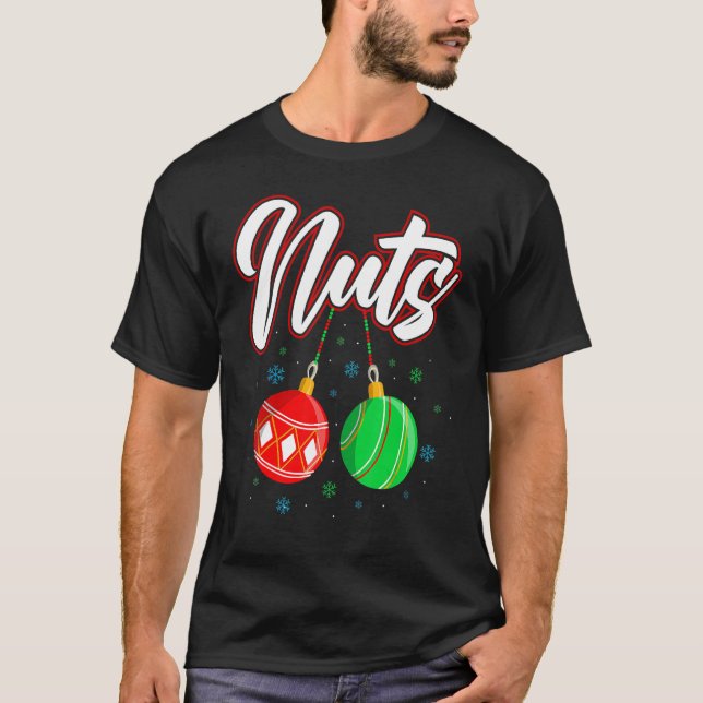 Chest Nuts Christmas Funny Matching Couple Chestnu T-Shirt (Vorderseite)