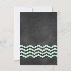 Chevrons auf Schultafel RSVP in mintgrün Karte