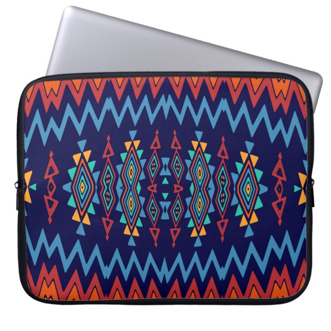 Chevrons und rhombus abstraktes Design Laptopschutzhülle (Vorderseite)