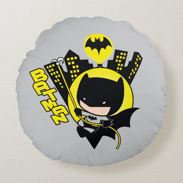 Chibi Batman skaliert die Stadt Rundes Kissen (Vorderseite)