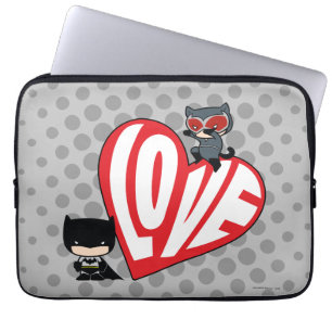 Chibi Catwoman Pounce zu Batman Laptopschutzhülle