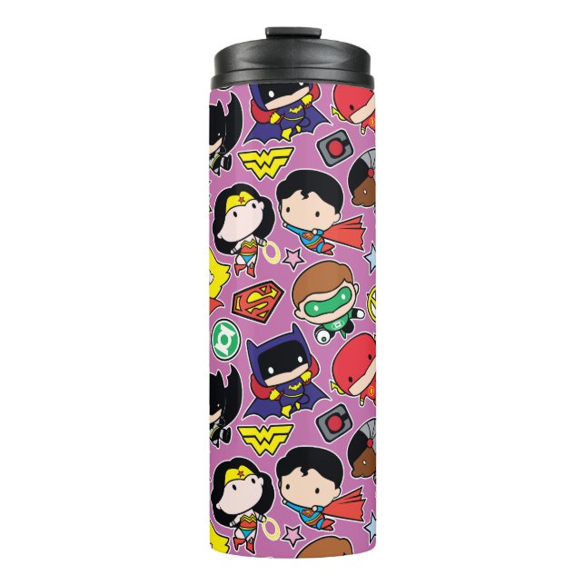 Chibi Justice League Pattern auf Lila Thermosbecher (Vorderseite)