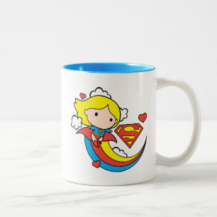Chibi Supergirl fliegt Regenbogen Zweifarbige Tasse