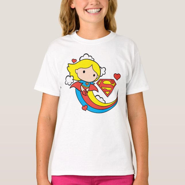 Chibi Supergirl Flying Rainbow T-Shirt (Vorderseite)