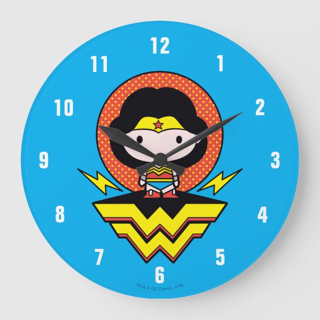 Chibi Wonder Woman mit Polka Docks und Logo Große Wanduhr (Vorderseite)