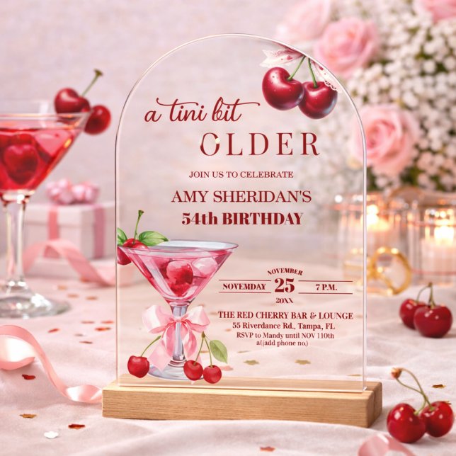 Chic A Tini Bit Älterer Kirsch-Martini 54. Geburts Acryleinladungen (Von Creator hochgeladen)