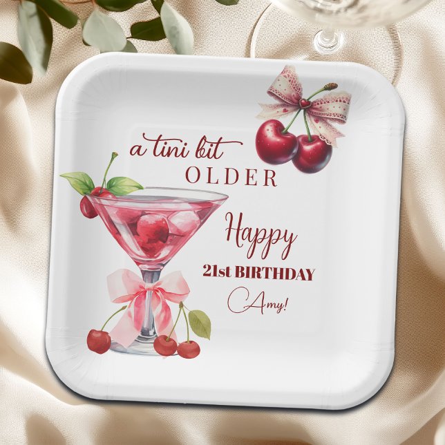 Chic A Tini Bit Older Cherry Martini 21st Birthday Pappteller (Von Creator hochgeladen)