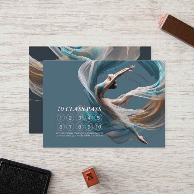 Chic Aerial Air Yoga Instructor Class Pass Treuekarte (Vorderseite/Rückseite Beispiel)