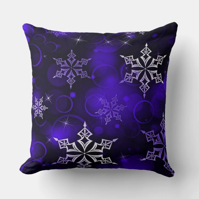 Chic Amethyst Lila Snowflake Motif Kissen (Vorderseite)