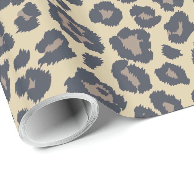 Chic Beige Leopard Print Pattern Geschenkpapier (Rolleneckpunkt)