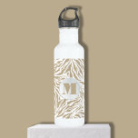 Chic Beige Zebra Print Monogram Edelstahlflasche<br><div class="desc">Eine stilvolle Flasche mit weißem Wasser ist mit einem beige-weißen Zebramuster bedruckt,  das mit Ihrem ersten Monogramm betont wird. Schaffen Sie sich selbst oder geben Sie als Geschenk.</div>