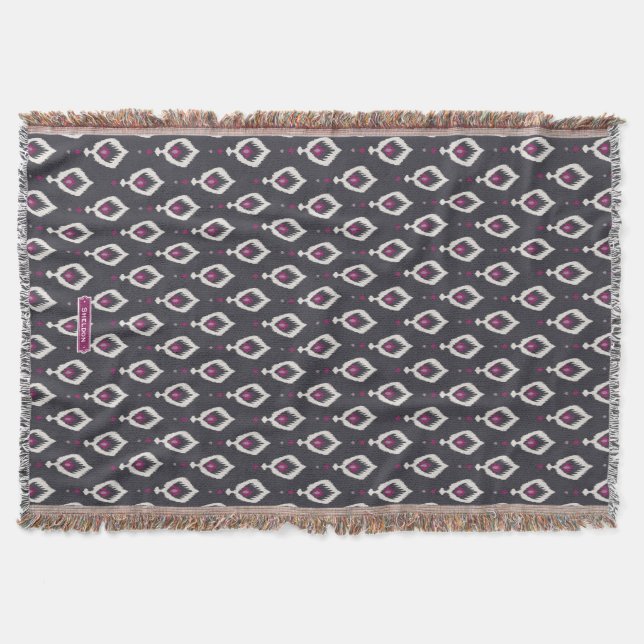 Chic Black and lila Ikat-Stammmuster Decke (Vorderseite)