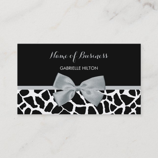 Chic Black and White Giraffe Print Silver Gray Bow Visitenkarte (Vorderseite)