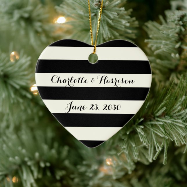 Chic Black Elfenbeinstripes Skriptnamen Weihnachte Keramik Ornament (Baum)