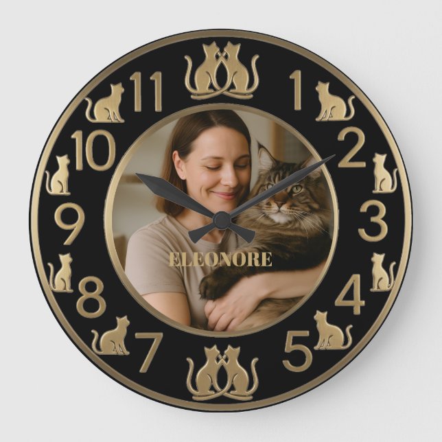 Chic Black & Gold Cat Lover's Wall Clock Große Wanduhr (Vorderseite)