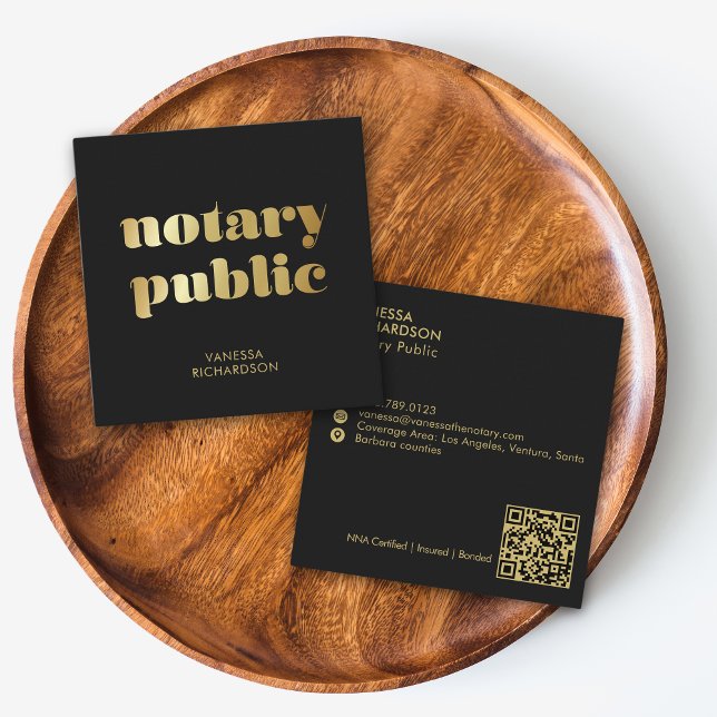Chic Black Modern Gold Notary Public Marketing Quadratische Visitenkarte (Von Creator hochgeladen)