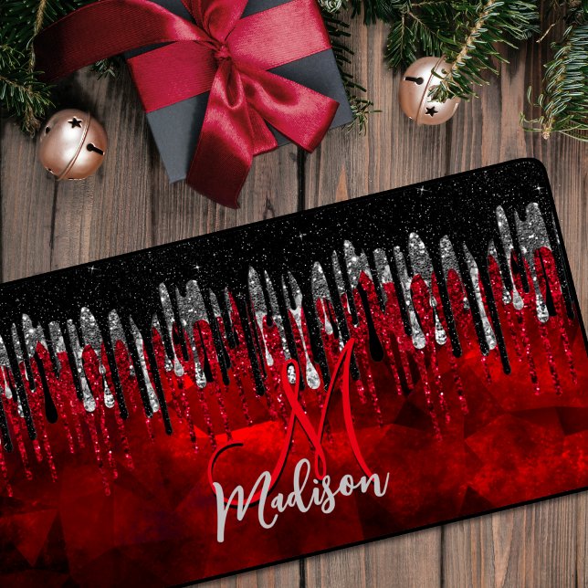 Chic Black Red Silver Glitzer Tropfen Monogramm Schreibtischunterlage (Von Creator hochgeladen)