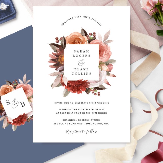 Chic Blue, Burgundy Blush und Pink Floral Wedding Einladung (Von Creator hochgeladen)