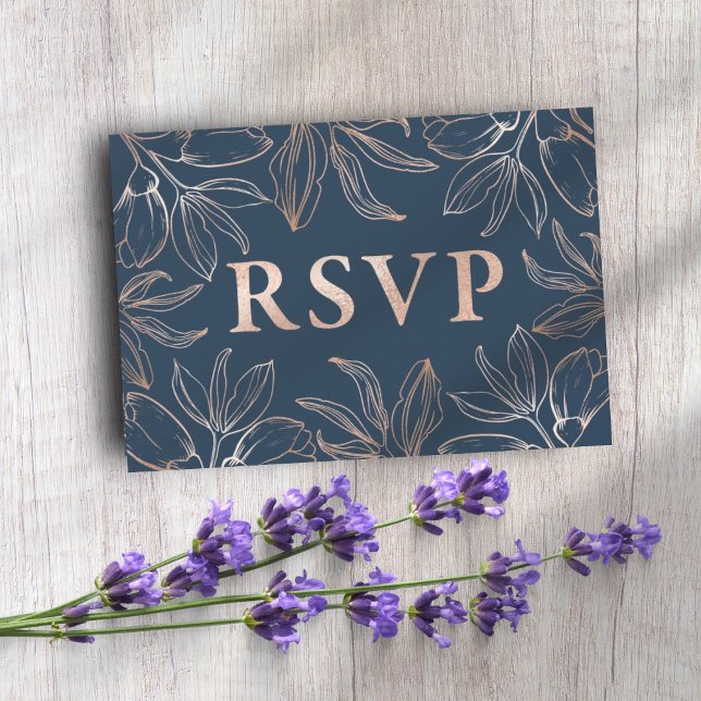 Chic Blue & Rose Gold Foliage UAWG QR Code Wedding RSVP Karte (Von Creator hochgeladen)