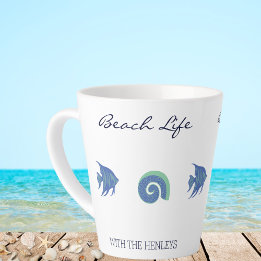 Chic Blue White Fish und Muschel Family Beach Hous Milchtasse