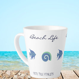 Chic Blue White Fish und Muschel Family Beach Hous Milchtasse