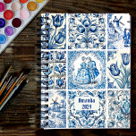 Chic Blue white frames toile de jouy monogram Planer<br><div class="desc">Chic Blau weiße Tollon Monogramm Planner. Schönes nahtloses Toile de jouy Muster Blau auf weißem Hintergrund. Die Toilabdrücke sind ein Alltagswut, ein elegantes und verziertes Vintages Jouy mit exotischen Damast-Mustern, einem lustigen Stil, der derzeit für Wohngestaltung, Kleidung, Handy und IPad Hüllen, Einladungen und vieles mehr anzieht. Das Design ist klassisch...</div>