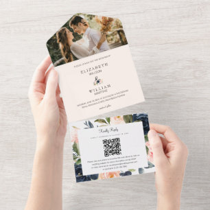 Chic Blush & Navy Florale Hochzeits-QR-Code-Foto All In One Einladung