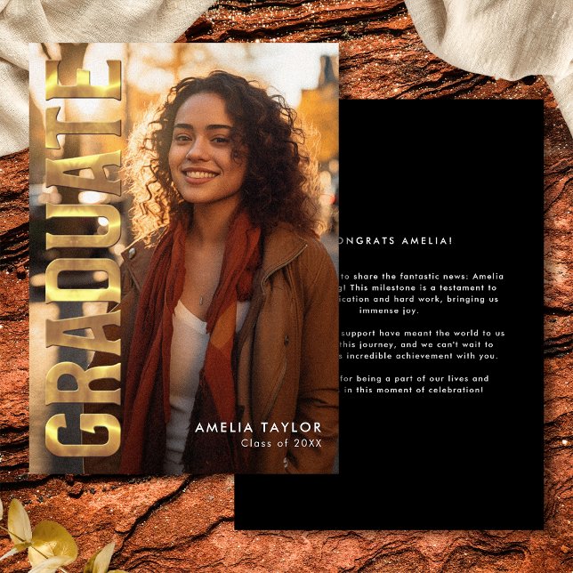 Chic Bold Gold Abschluss Typografy Foto Party Ankündigung (Von Creator hochgeladen)