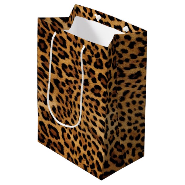 Chic Brown Leopard Print Mittlere Geschenktüte (Vorderseite Schrägansicht)