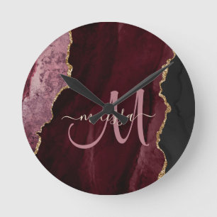 Chic Burgundy Gold Glitzer Agate Custom Monogram Runde Wanduhr