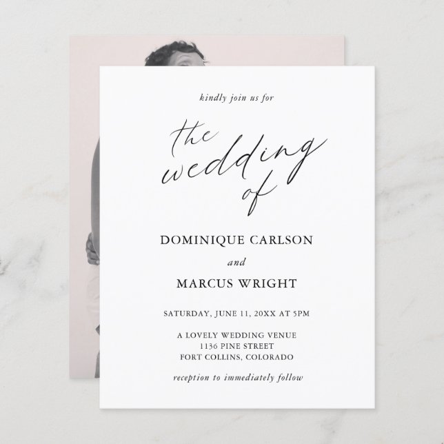 Chic Calligraphy Foto Budget Hochzeit Einladung (Vorne/Hinten)