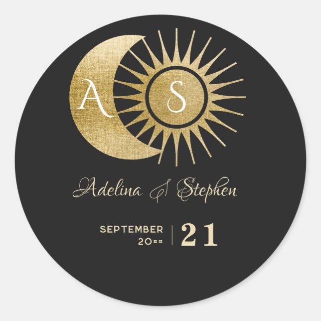 Chic Celestial Black Gold Sun Moon Monogram Wappen Runder Aufkleber (Vorderseite)