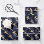 Chic Christmas Deer Pattern Navy Blue Gold Foil Geschenkpapier Set<br><div class="desc">Dieses schicke Urlaubspapier zeichnet sich durch ein goldenes Imitat aus,  das an einem nächtlich blauen Imitat-Hintergrund aus.</div>