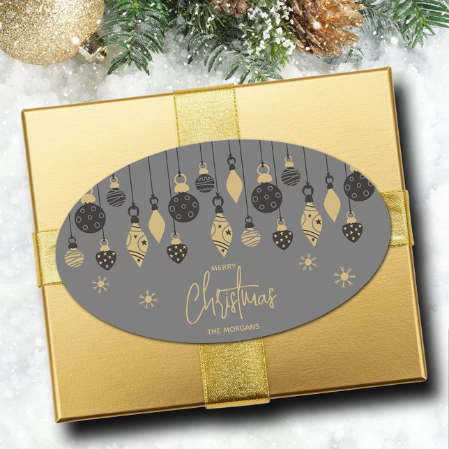 Chic Christmas Ornaments auf Grau Ovaler Aufkleber (Chic black and gold Christmas tree ornaments on grey square 4.25" x 2.7" oval stickers)