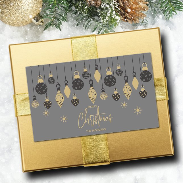 Chic Christmas Ornaments auf Grau Rechteckiger Aufkleber (Chic black and gold Christmas tree ornaments on grey square 4.25" x 2.7" rectangle stickers)