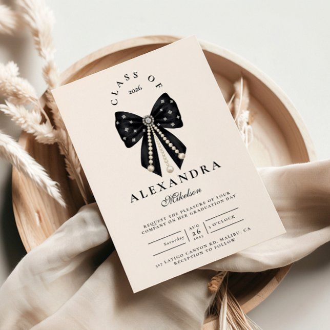 Chic Coquette Graduation Celebration Einladung (Von Creator hochgeladen)