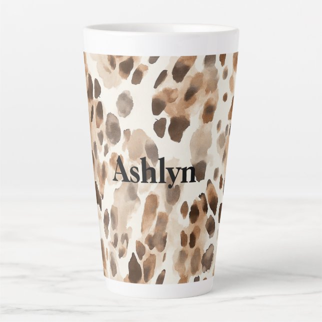 Chic Cream Brown Leopard Animal Print Birthday Milchtasse (Vorderseite)