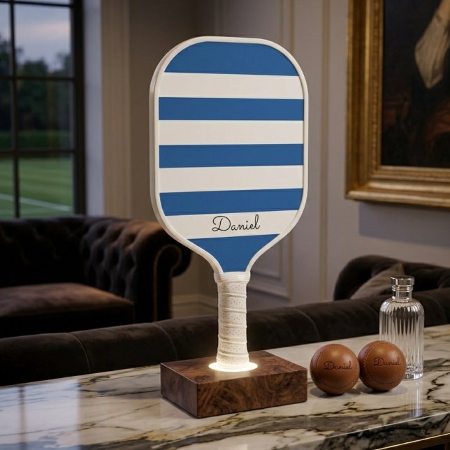 Chic Dusty Blue Streifen Monogramm Pickleball Padd Schläger (Von Creator hochgeladen)