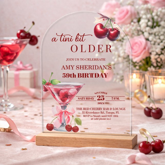 Chic Ein Tini Bit Älter Cherry Martini 59. Geburts Acryleinladungen (Von Creator hochgeladen)