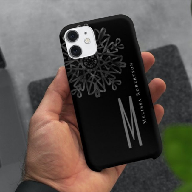 Chic Elegant Schwarz-Weiß Verziert Mit Monogramm Case-Mate iPhone Hülle (Von Creator hochgeladen)