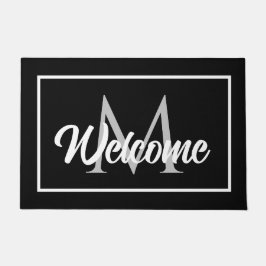 Chic Family Monogram Welcome Mat Schwarz-weiß Grau Fußmatte