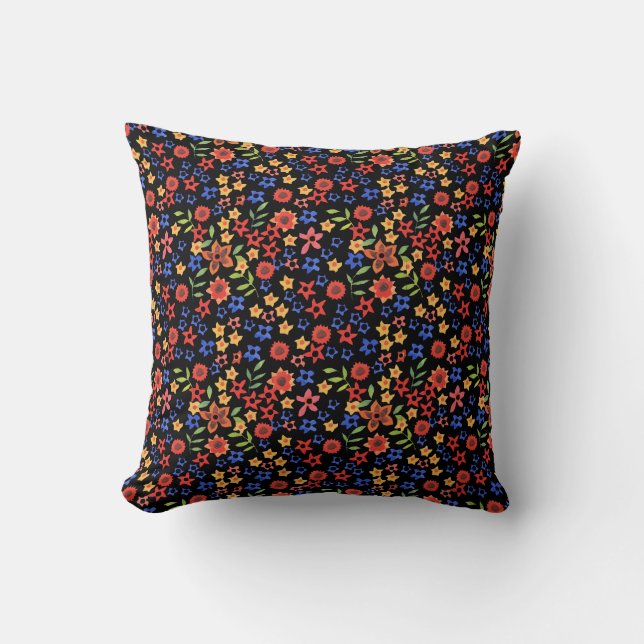 Chic floral Folk Art Style Pattern on Black Kissen (Vorderseite)