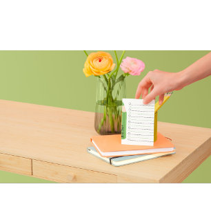 Chic Fun Green Pencil Lined Personalisiert Teacher Notizblock