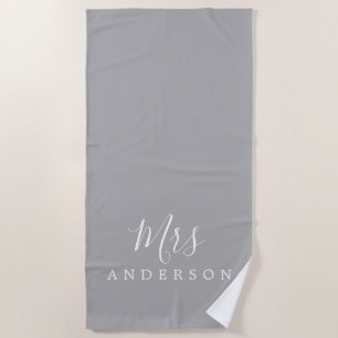 Chic Future Mrs. Gray Monogram Strandtuch