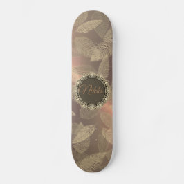 Chic Gold Feathers on Gold Rose Personalisiert Skateboard