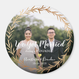 Chic Gold Foto Verheiratet während der Pandemie Ke Magnet
