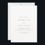 Chic Gold Typografie Sweet 16 Geburtstag Einladung<br><div class="desc">Diese schicke Goldtypografie mit der süßen 16-jährigen Einladung ist perfekt für eine moderne 16. Geburtstagsfeier. Das einfache Design besticht durch klassisch minimalistische Gold- und Weißtypografie mit einem rustikalen Bohhustengefühl. Anpassbar in jeder Farbe. Behalt das Design minimal und elegant, wie es ist, oder personalisiere es durch Hinzufügen von eigenen Grafiken und...</div>