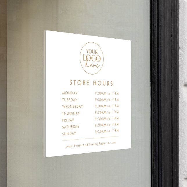 Chic Gold Typografy Business Logo Store Stunden Fensteraufkleber (Von Creator hochgeladen)