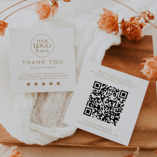 Chic Gold Typografy Logo QR Code Verlass A Review Quadratische Visitenkarte